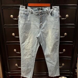 D. Jeans distressed  high waist button up jeans size 14